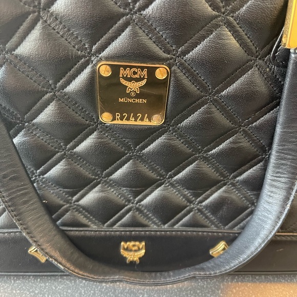 MCM hand bag - Picture 3 of 17
